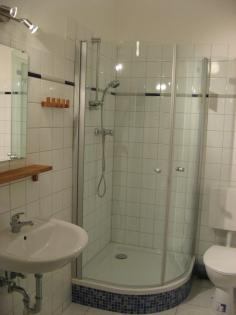 WG-Zimmer City Großherzog-Friedrich-Str.20 - Bild 8