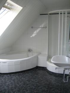 Habitación en WG Wolfsburg - Neuhaus Raumeholz 2 - Badezimmer