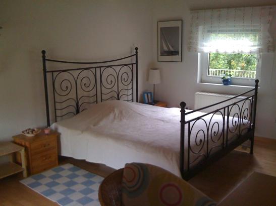 Schlafzimmer Zimmer 1