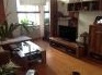 Wohnzimmer (nachgemachte Stuckdecke!)