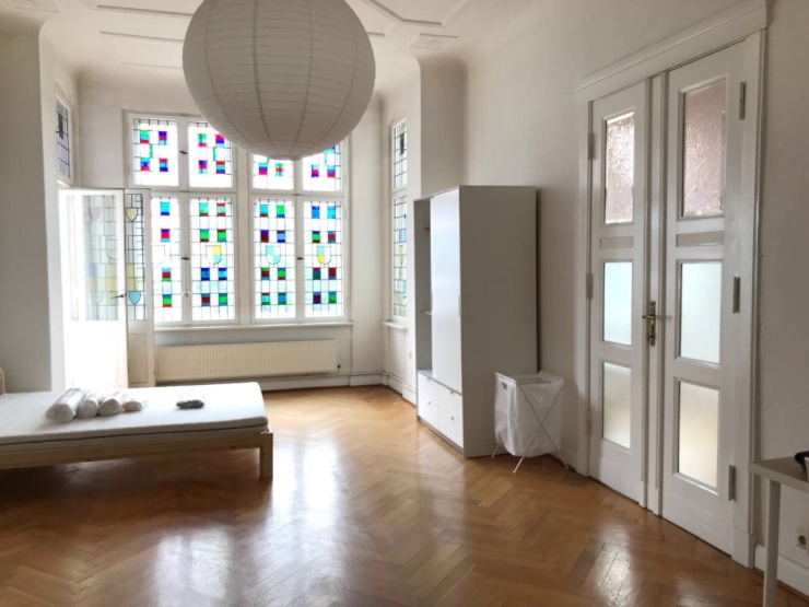 Zimmer 1 (verfügbar)