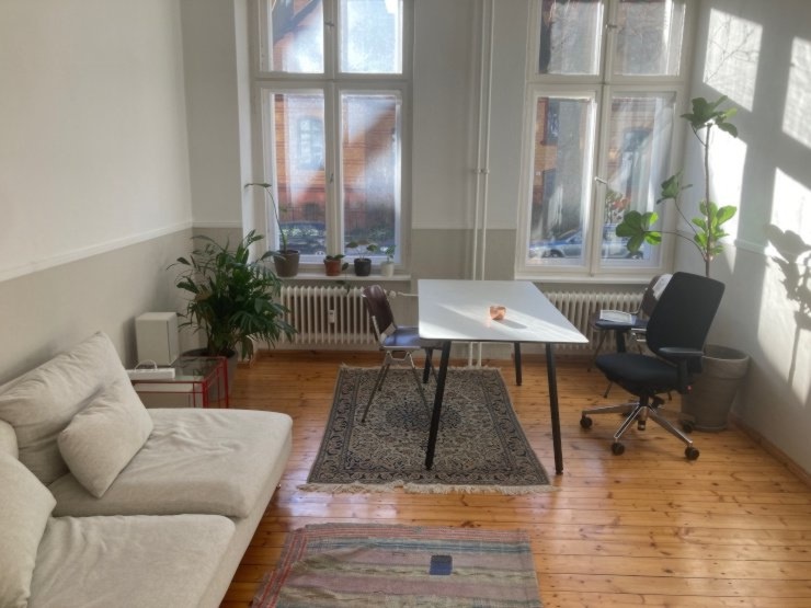 Wohnzimmer /Living room