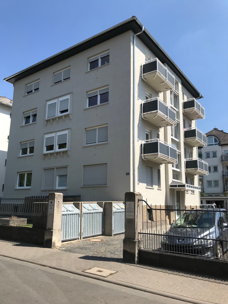 Objekt 1+2 A18 Straßens.