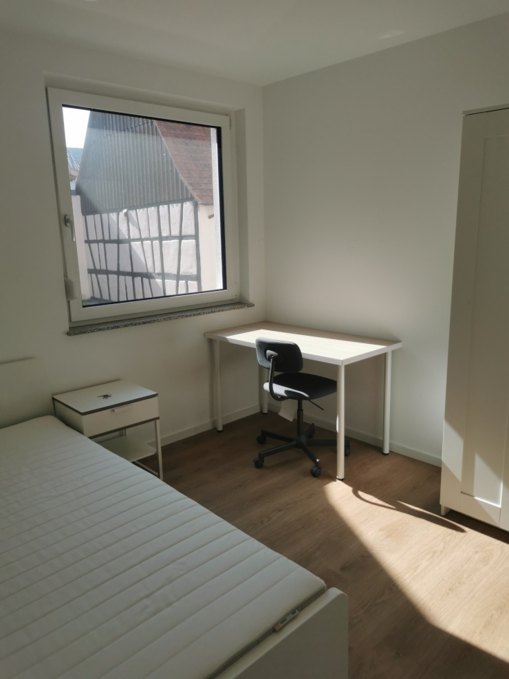 Dein Zimmer :)