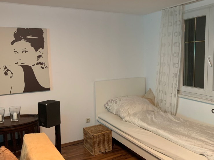gleiches Zimmer. andere Möblierung