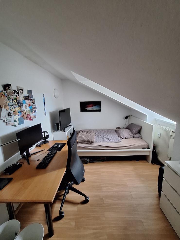 Dein Zimmer:)