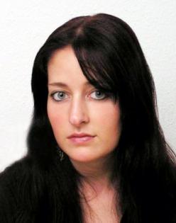 e9eb4b6f10405780_ee_passbild.sized.jpg