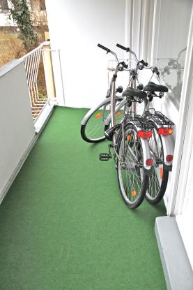 Anzeigenbild: Quiet studio with two bikes and nice terrace near Birkenstrasse