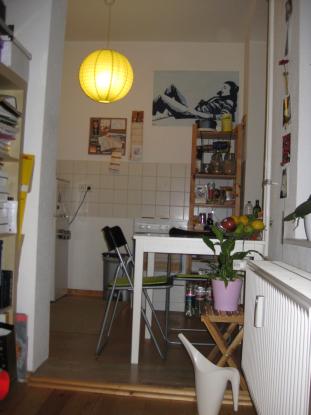 Anzeigenbild: Nachmieter für helle 1Zimmer Wohnung im sanierten Altbau mit Balkon gesucht