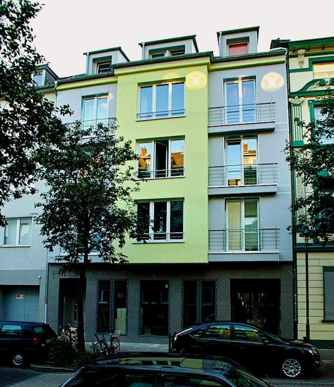 WG-Zimmer Friedrichstadt Höhenstraße 81 - Ansicht Wohnhaus