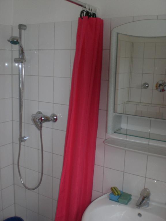 Flat Höchst Leunastraße 20 - Bad