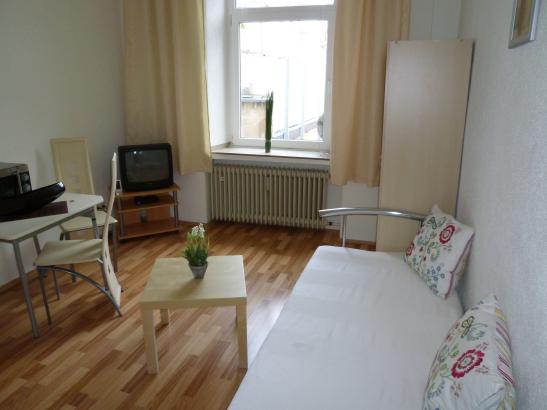 Anzeigenbild: Möbliertes, helles  Appartement mitten in der City !!