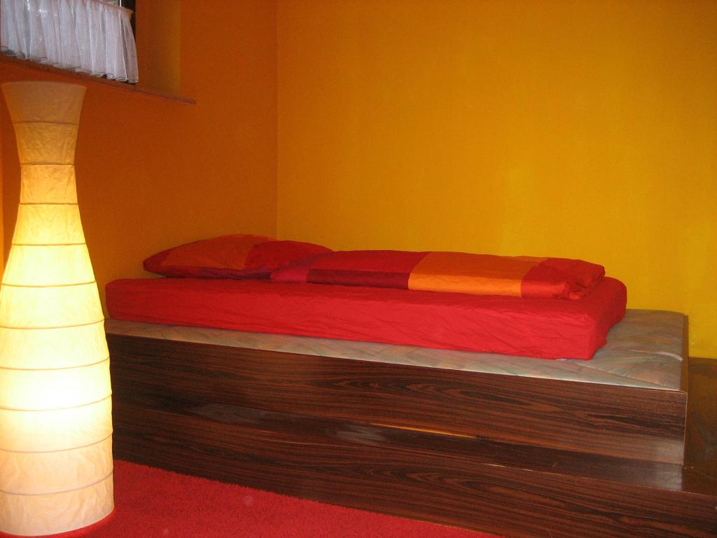 Habitación en WG Wolfsburg - Neuhaus Raumeholz 2 - Dein Zimmer 2 Schlafen