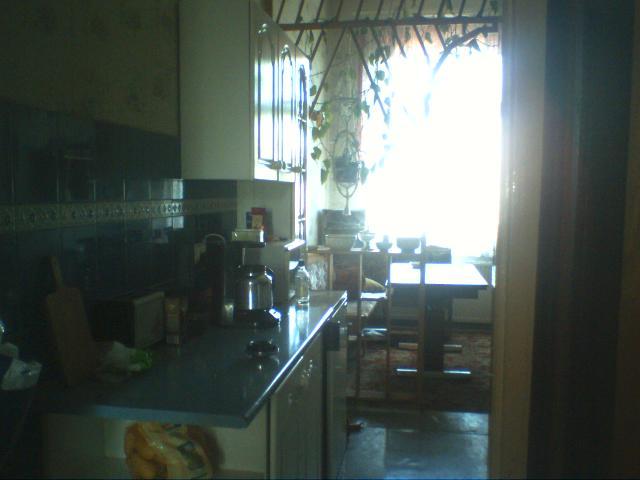 WG-Zimmer Slubice/Polen Al.Młodzieży Polskiej 2 - Küche - linke Seite