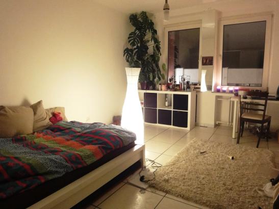 Anzeigenbild: Zentral gelegene 3-Zimmer-Wohnung (WG-geeignet)