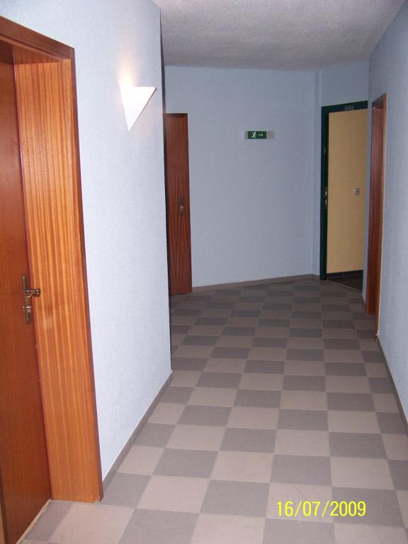 Flatshare Innenstadt Friedrich Engels Ring 40 - Etagenflur