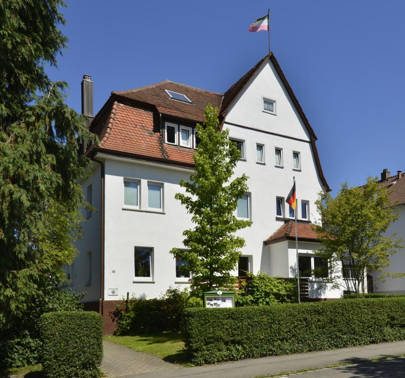 Flatshare Hohenheim Egilolfstraße 54 - Frontansicht