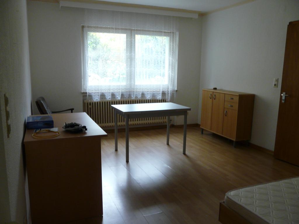 Möbl 1-.Zimmerwohnug nähe Hubland-Uni – 97218 Würzburg Nähe Hubland Uni – Vorschaubild 2