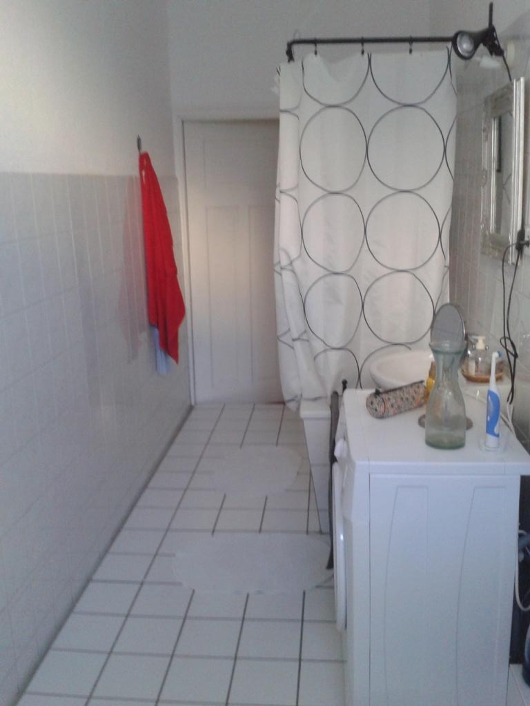 Wohnung Prenzlauer Berg Gotlandstrasse 3 - Toilet with bathtub