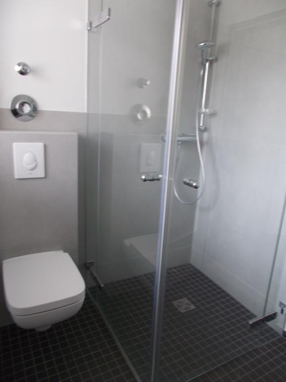 Wohnung Wilhelmshöhe/Wahlershausen Neißeweg 22 - Dusche