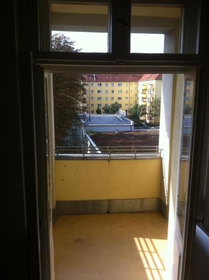 1 Zimmer Wohnung / Prenzlauer Berg zur Zwischenmiete an 1 Person / Ca. 40qm in 54 qm Wohnung (Nahe Ringbahn S "Prenzlauer Allee") – 10409 Berlin Prenzlauer Berg – Vorschaubild 4