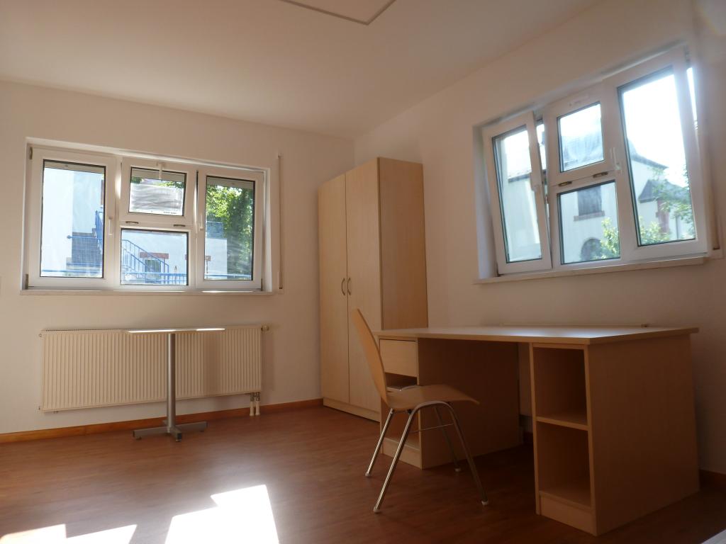 Möblierte und unmöblierte 20qm Zimmer im Zentrum Jenas – Max-Reger-Weg 8, 7743 Jena Jena-Stadt – Vorschaubild 10