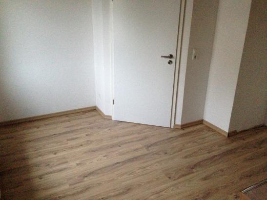 Imagen del anuncio: ¡Ahora! 1 habitación (aprox. 13 & 15 m2) en agradable 5 WG - 5 min para la universidad