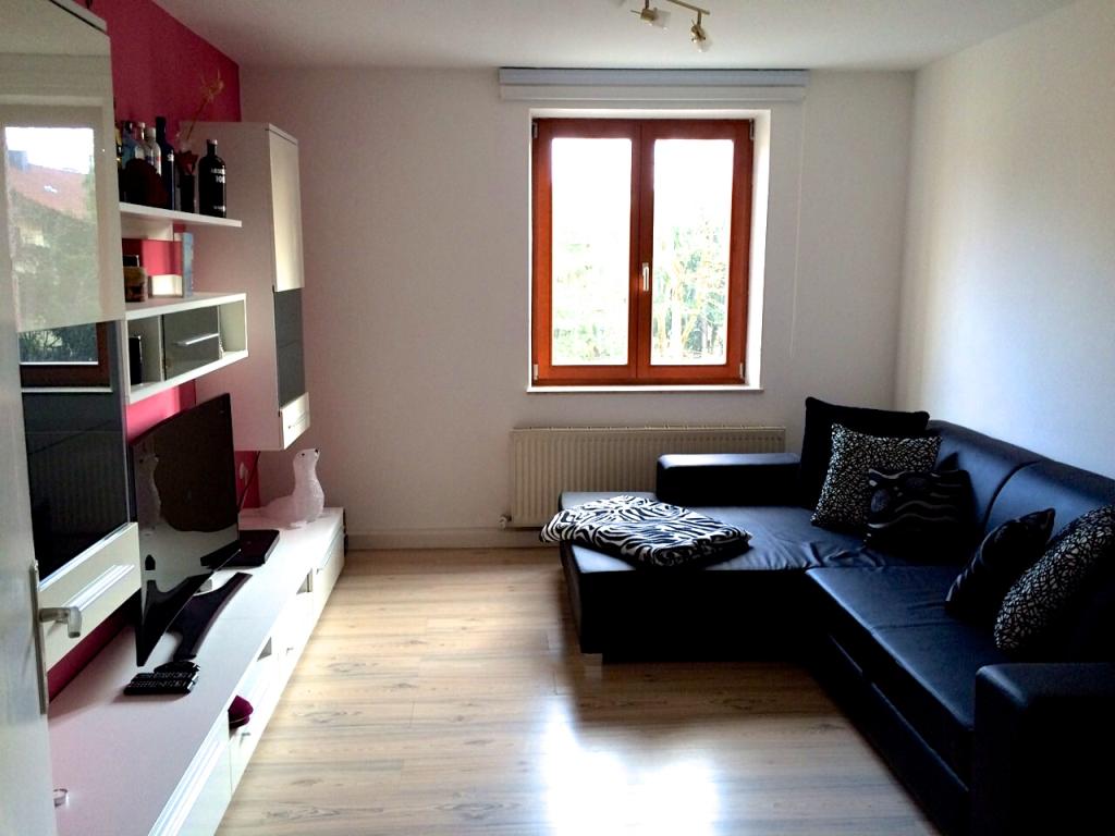 Wohnung Sendling Pirkheimerstr. 7 - Wohn/Schlafzimmer 2 - wird mit Bett ausgestattet