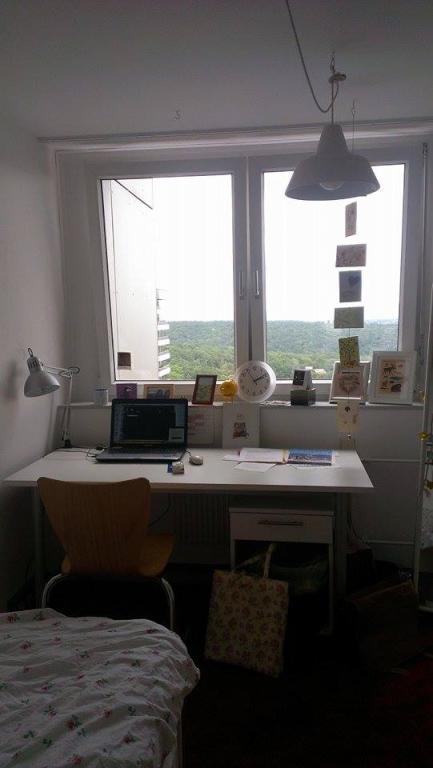 Habitación en WG Waldhäuser Ost Fichtenweg - Dein neues Zimmer mit großem Fenster