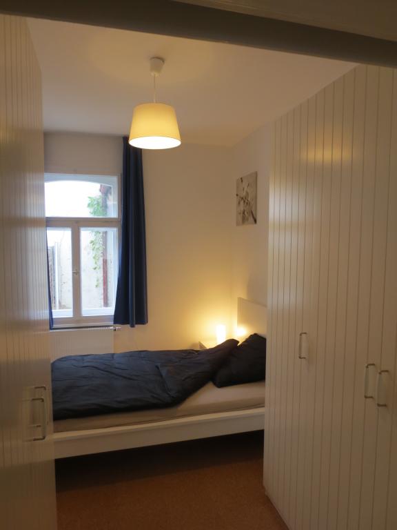 Möblierte 2 Zimmer Wohnung im Zentrum von Erlangen – 91052 Erlangen Innenstadt – Vorschaubild 2