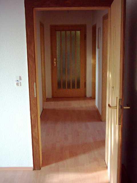 Uninah, ruhige Wohnlage, ideal für 3er-WG – Kasseler Str. 91, 34246 Kassel Niedervellmar – Vorschaubild 4