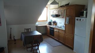 Anzeigenbild: Helle 2-zimmer-Wohnung