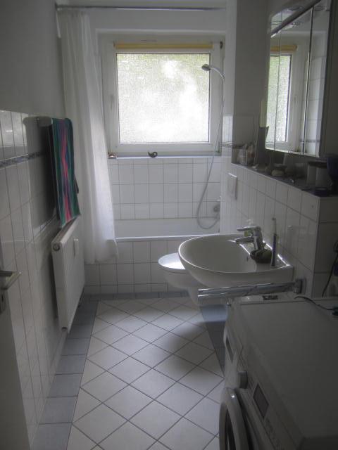 Habitación en WG Südviertel Herdingstr. - Bad mit Waschm.