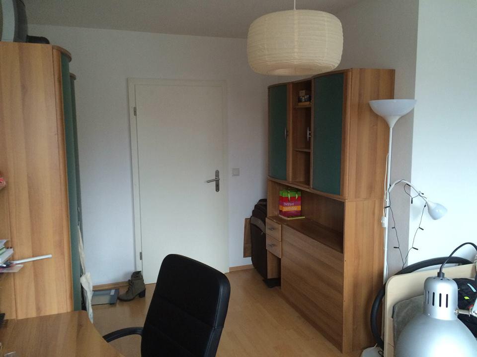 Habitación en WG Ziebigk Kühnauerstr.38 - möbliert