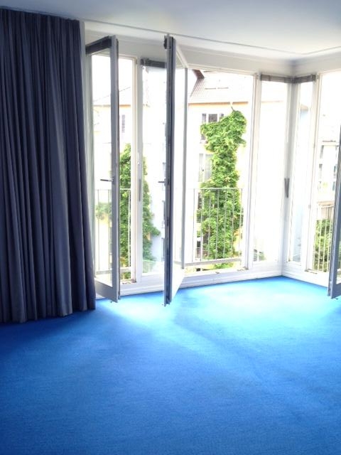 Tolle Wohnung in Ottensen, zentral, hell, harmonisch möbliert und neuer Küche – Ottensen, 22765 Hamburg Altona-Ottensen – Vorschaubild 2