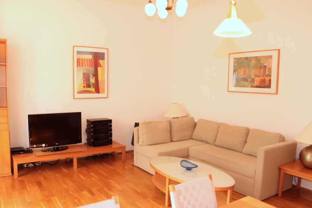 Wohnung Schwabing-Freimann Wilhelmstrasse 15 - Bettcouch 