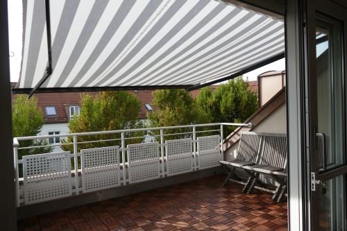WG-Zimmer Bogenhausen Von-der-Vring-Straße - Terrasse