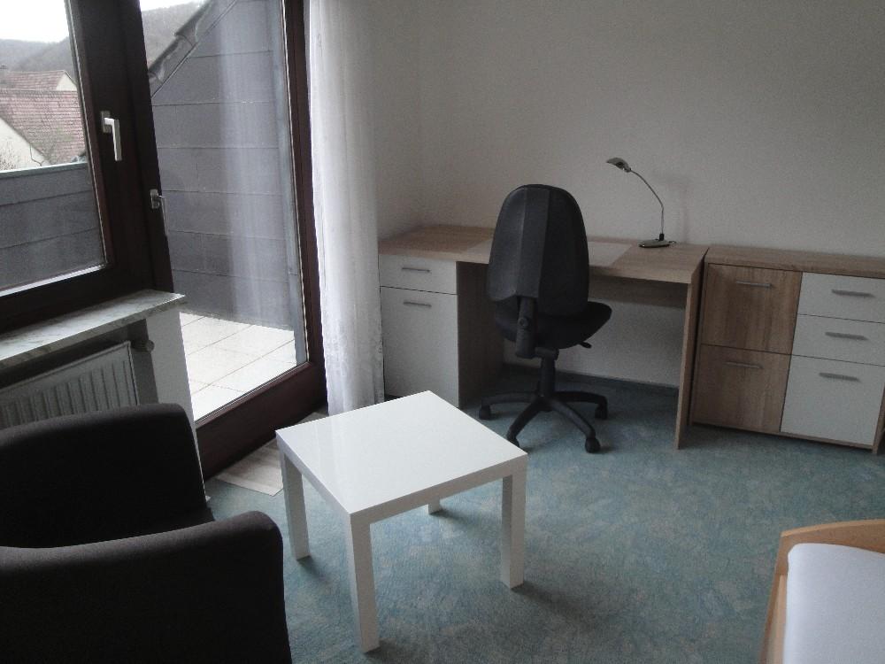WG-Zimmer Nähe Renningen in Iptingen Gemeinde Wiernsheim Hofwiesenstraße 14 - 1. Zimmer OG mit Balkon