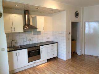 Ad image: sehr schöne 2,5 Zimmer Whg in Essen Rüttenscheid  1. OG re.