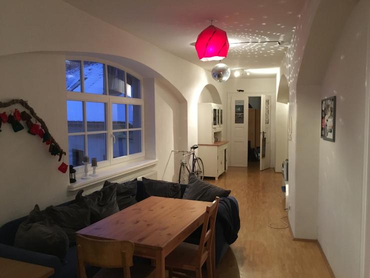 25 m² Zimmer in großzügiger WG in perfekter NeustadtLage WGZimmer