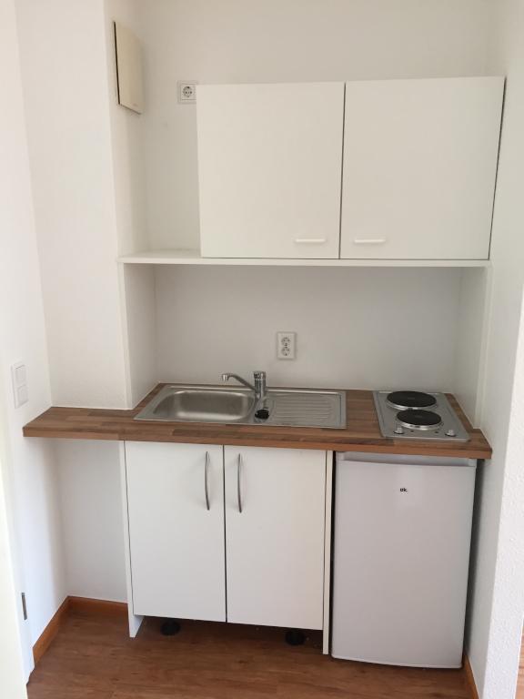 Möblierte und unmöblierte 20qm Zimmer im Zentrum Jenas – Max-Reger-Weg 8, 7743 Jena Jena-Stadt – Vorschaubild 15