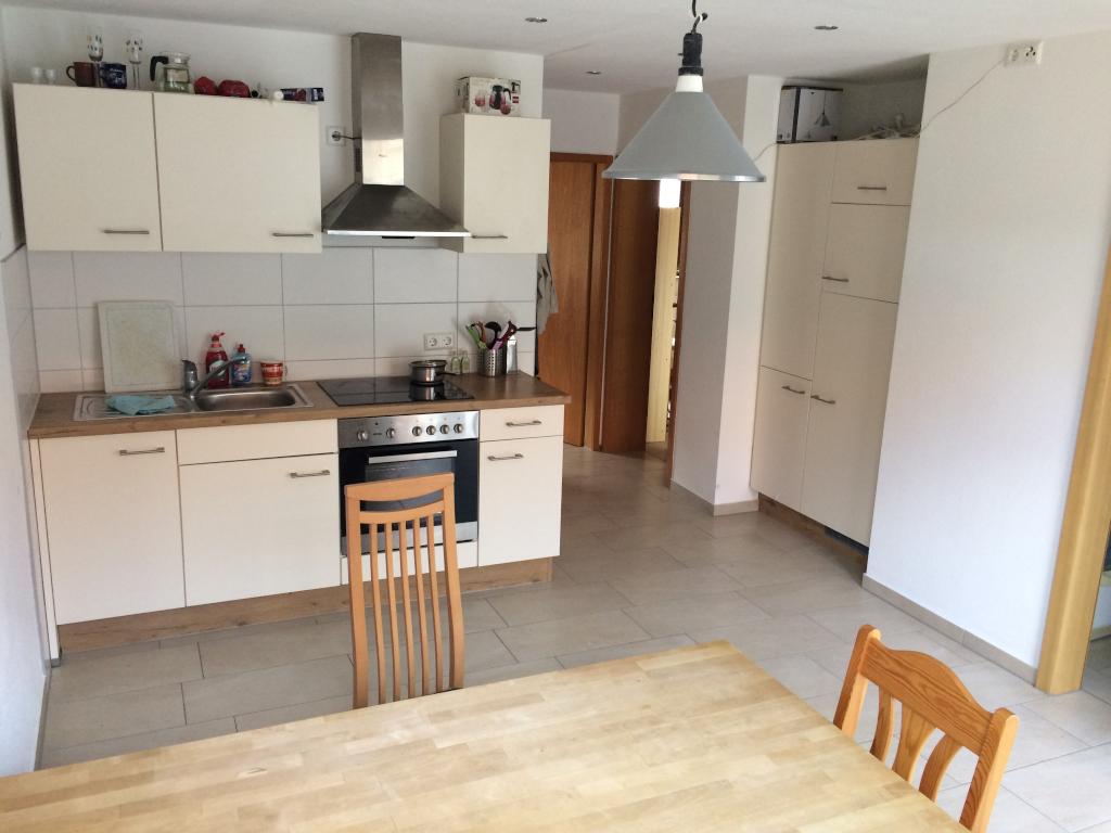 WG-Zimmer Schnetzenhausen Rupberg - Wohnküche 