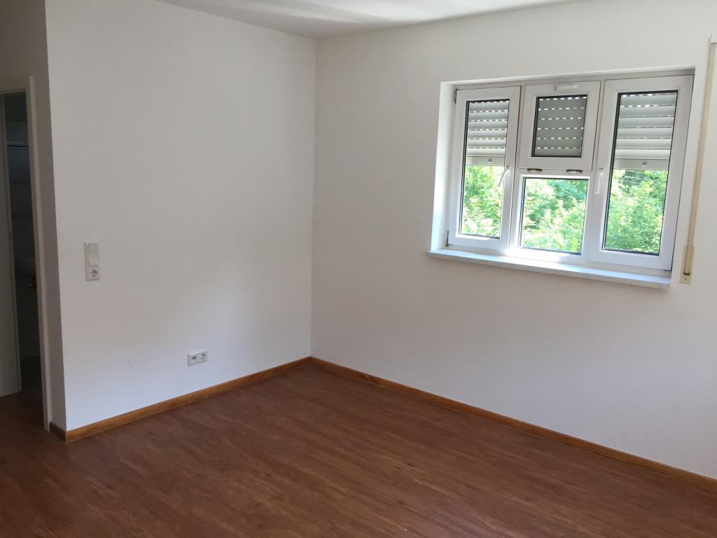 Möblierte und unmöblierte 20qm Zimmer im Zentrum Jenas – Max-Reger-Weg 8, 7743 Jena Jena-Stadt – Vorschaubild 5