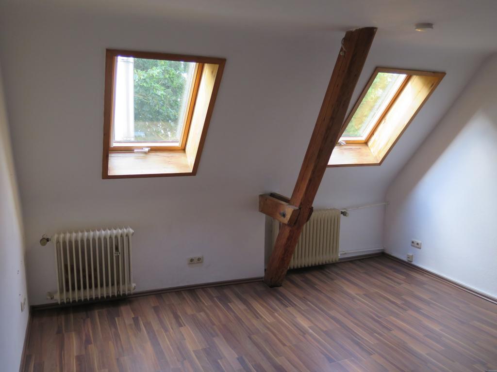 WG-Zimmer Aachen Hexenberg 10 - Zimmer 1 - Fensterseite