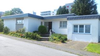 Imagen del anuncio: WG-Zimmer (möbiliert) in excl. Bungalow in  Uninähe / Heizung und Warmwasser ü. mod. Wärmepumpe                                                                              Kontakt: 0151 / 19676642