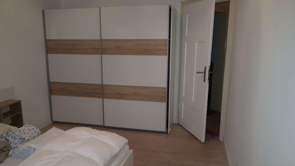 Möbliertes 2-Zimmer Appartement in zentraler Lage von Hildesheim-Nordstadt – Heinrichstraße 2, 31137 Hildesheim Nord – Vorschaubild 8