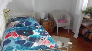 Anzeigenbild: Möbiliertes 8,5qm Zimmer an Studenten zu vergeben