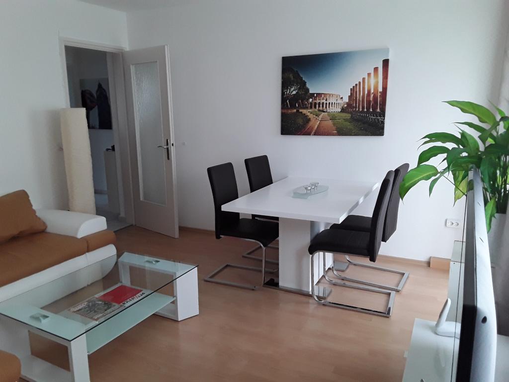 Helle 2-Zimmer-Wohnung mit optimaler Raumaufteilung und Balkon – Rubensstraße, 85521 München Ottobrunn – Vorschaubild 2