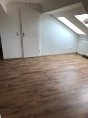 Imagen del anuncio: Schöne helle 3-Zimmerwohnung mit Seeblick zu vermieten! (ideal WG geeignet)- 3 Einzelzimmer und 2 Bäder