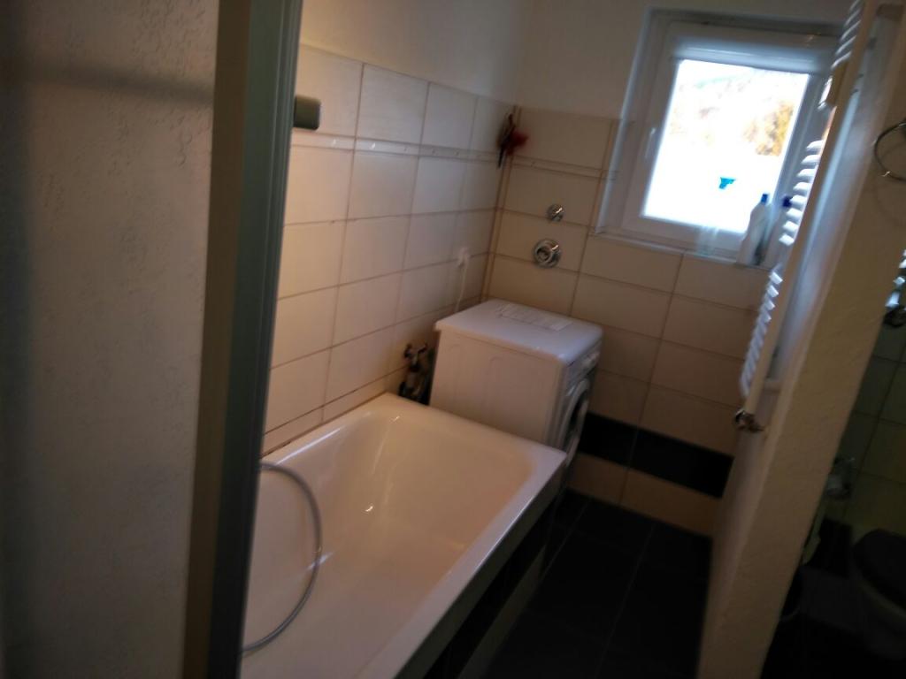 Flatshare Sankt Georgen Lörracher Str. - Bad mit Wanne